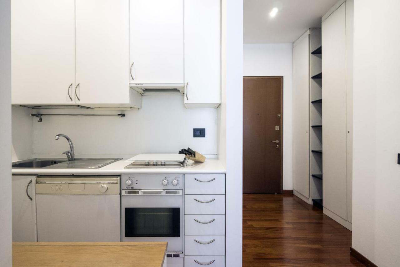 Hacca Collection - Bocconi, Navigli 1Br Apartment Milan Exterior photo
